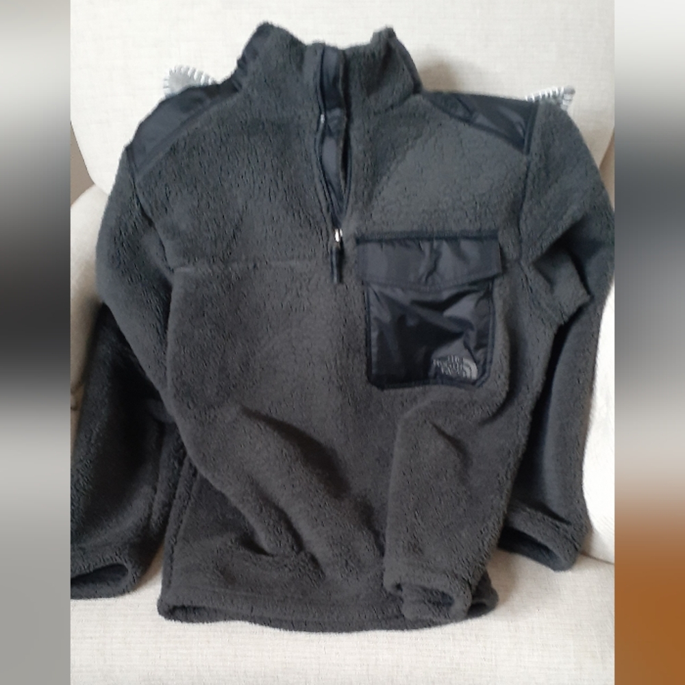 Northface Pullover Black Mens Large